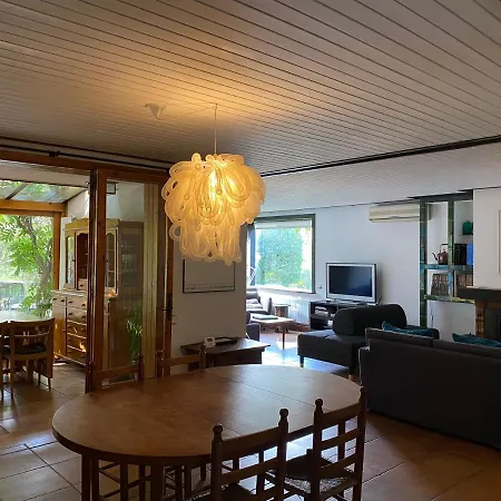 La Bruguera De & Eco Retreat Centre